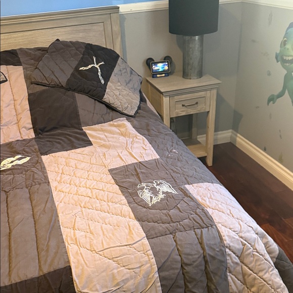 Pottery Barn Teen- Harry Potter Gray Quilted Bedding Set Queen size - Picture 8 of 14